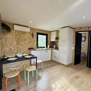 Joli Avec Grande Terrasse Et Accès Piscine Camping Rocbaron